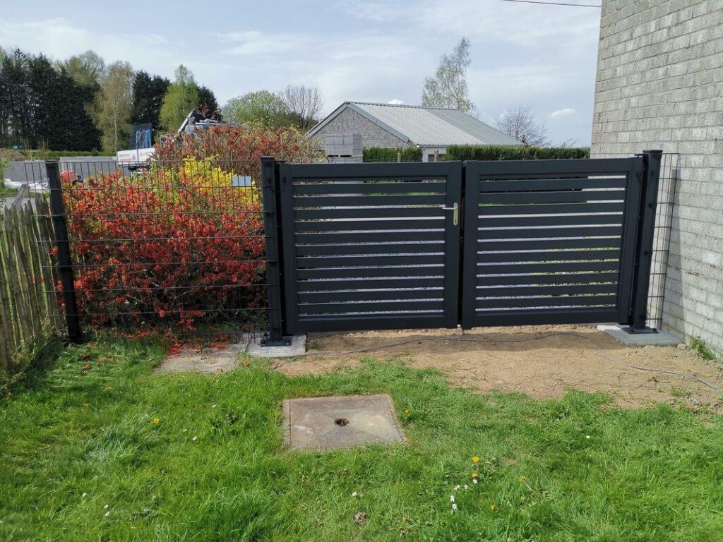 ABF Fermetures Baikirch Noville cloture avec porte jardin