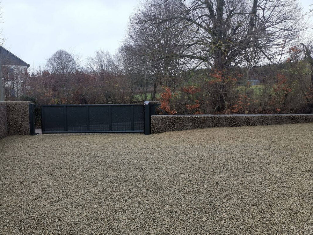 ABF Fermetures Baikirch portail autoportant résidentiel