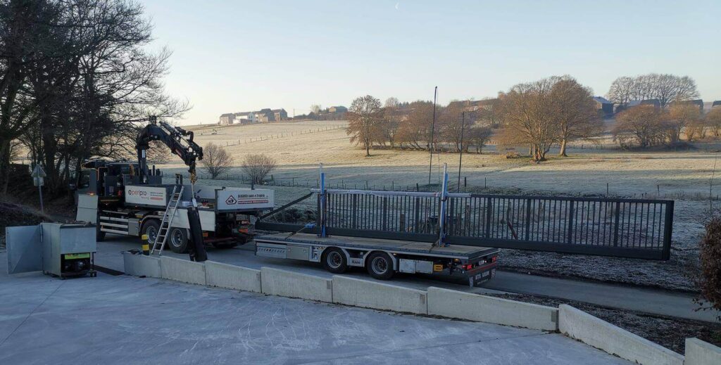 ABF Fermetures Baikrich matériel transport portail