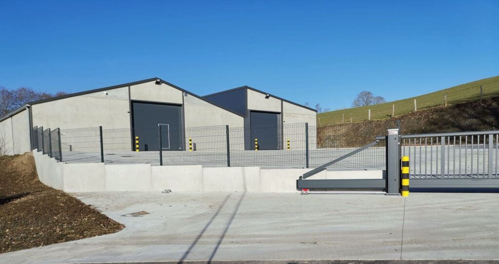 ABF Fermetures potails automatiques portes sectionnelles